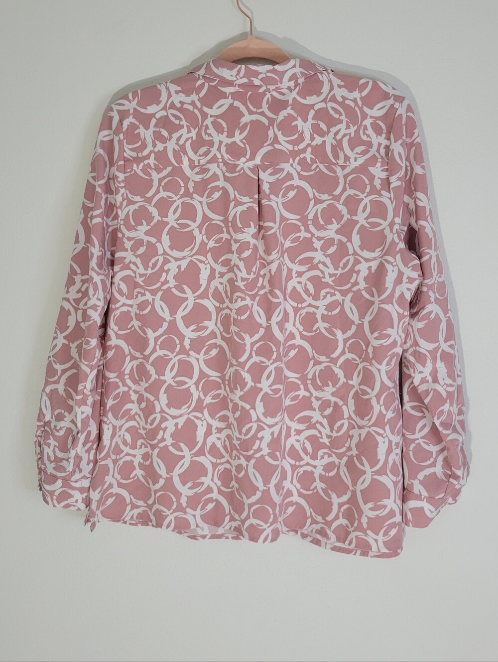 Notation Women Size L Pink and White Circle Print Button-Up Blouse - Picture 2 of 9